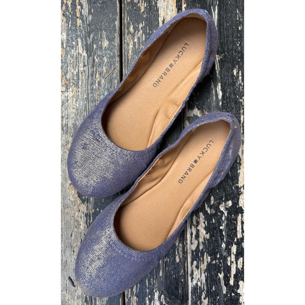 NWOT Lucky Brand Emmie blue metallic Stylish Women's Flats